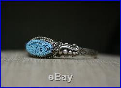 Beautiful Native American Navajo Turquoise Sterling Silver Cuff Bracelet