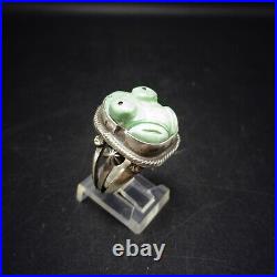 Brian Brown NAVAJO Sterling Silver CARVED TURQUOISE FROG Fetish RING size 7.75
