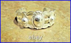 EXTRA FINE! OLD 1940's Navajo Sterling Silver APPLIED SHIELD Bracelet