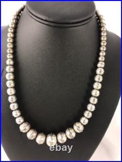 Hand Stamped Bench Graduated Sterling Silver Navajo Pearls Necklace 20 335