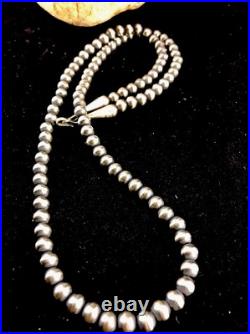 Native American 4mm Sterling Silver Navajo Pearls 20 Hook & Eye Cone Necklace