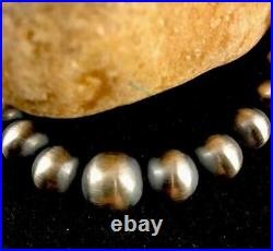 Native American Navajo Pearls Graduated Sterling Silver Bead Necklace 20 341