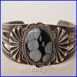 Native American Navajo Sterling Silver Snowflakes Obsidian Cuff Bracelet Sz 7