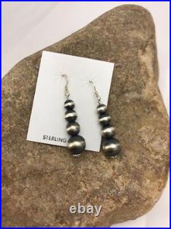 Native American Sterling Silver Navajo Pearls Earrings 1.5 318