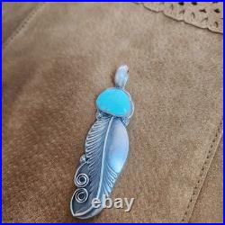 Navajo Handcrafted Turquoise and Sterling Silver Pendant PD2018
