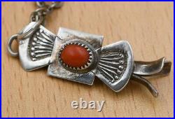 Navajo Old Pawn Vintage Crafted Sterling Silver Coral Squash Pendant Necklace