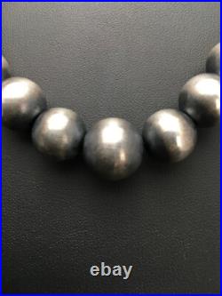 Navajo Pearls Graduated Sterling Silver Native American Bead Necklace 26 92126