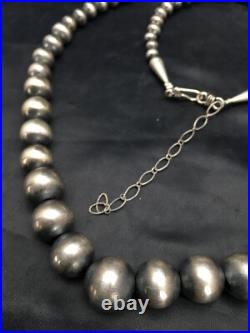 Navajo Pearls Graduated Sterling Silver Native American Bead Necklace 26 92126