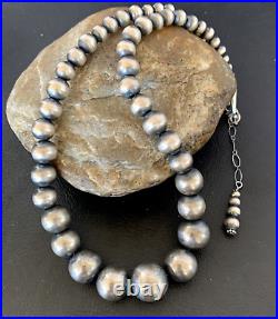 Navajo Pearls Graduated Sterling Silver Round Seamless Bead Necklace 16