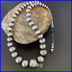 Navajo Pearls Graduated Sterling Silver Round Seamless Bead Necklace 22