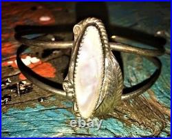 Navajo Sterling Silver 925 Bracelet, Mother Of Pearl Leaf Berry, Cuff Closure OS