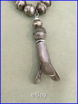 Navajo Sterling Silver Bench Bead And Squash Blossom Pendant/necklace
