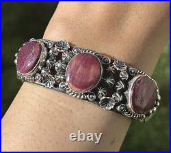 Navajo Sterling Silver Purple Spiny Oyster Cuff Bracelet K Yazzie Handmade