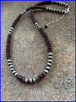 Navajo Sterling Silver Purple Spinyoyster Necklace 18 Inch