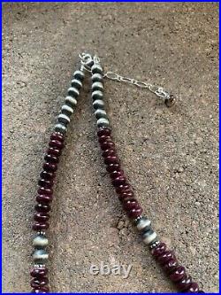 Navajo Sterling Silver Purple Spinyoyster Necklace 18 Inch