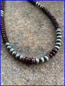 Navajo Sterling Silver Purple Spinyoyster Necklace 18 Inch