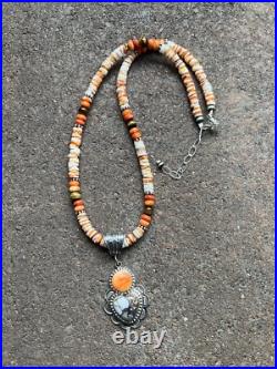 Navajo Sterling silver Spinyoyster necklace pendant