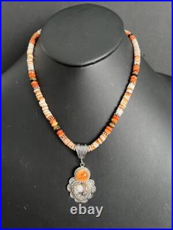 Navajo Sterling silver Spinyoyster necklace pendant