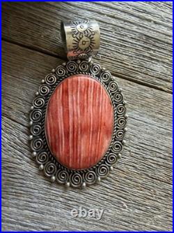 Navajo sterling silver orange spiny oyster pendant Enditto