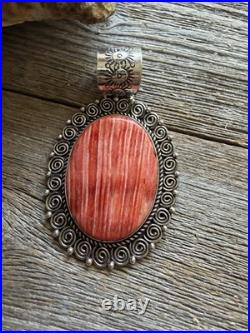 Navajo sterling silver orange spiny oyster pendant Enditto