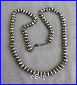 New Navajo Antiqued Handmade Sterling Silver Saucer Bead Necklace 22 1/2