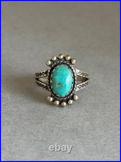 Old Pawn Navajo Sterling Silver and Turquoise Ring Size 6