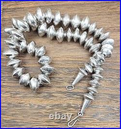 Old Pawn Sterling Silver Navajo Pearls Graduating Necklace Saucer Beads 17.5