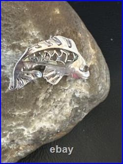 Pava Shell Navajo Sterling Silver Fish Old Pawn Pin Pendant 18153
