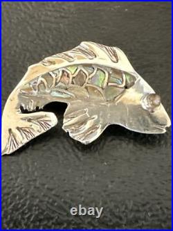 Pava Shell Navajo Sterling Silver Fish Old Pawn Pin Pendant 18153