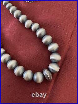 Sterling silver Navajo pearls graduated necklace Bead size 7 mm to 20 mm