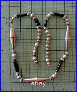 Unsigned Navajo NECKLACE withBLACK CORAL & Sterling Silver Bench & Cone Beads