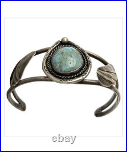 VINTAGE NAVAJO Darlene Darling TURQUOISE STERLING SILVER FLANK BRACELET