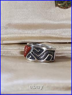 VINTAGE Signed NAVAJO STERLING SILVER & RED CORAL RING size 9