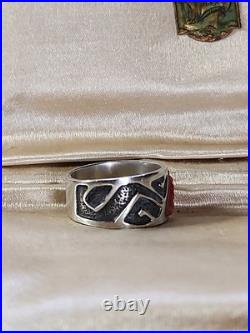 VINTAGE Signed NAVAJO STERLING SILVER & RED CORAL RING size 9