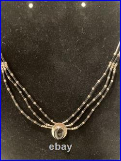 Vintage Navajo Ella Peter Sterling Silver Liquid Silver & Black Onyx 16Necklace