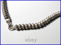 Vintage Navajo Pearls Sterling Silver Bench Bead Necklace Saucer 15 Chocker