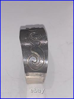 Vintage Navajo Sterling Silver 925 Bracelet