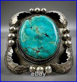 Vintage OLD Navajo Sterling Silver High Grade Turquoise Cuff Bracelet STUNNING