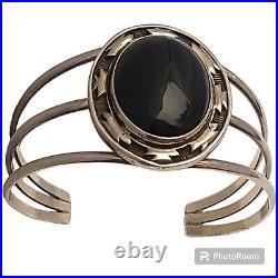 Whimsical Navajo Sterling Silver Wilson Jim Black Onyx Sterling Silver Bracelet