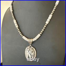 White Buffalo Turquoise Pendant Navajo Pearls Sterling Silver Necklace 20 19499