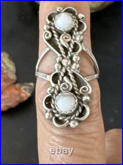 Womens White Howlite Navajo Sterling Silver Ring Size 7 20415